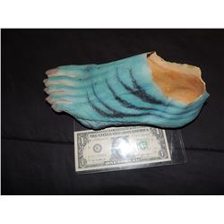 HELLBOY THE GOLDEN ARMY ABE SAPIEN SCREEN USED FOOT