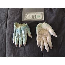 HELLBOY THE GOLDEN ARMY SCREEN USED HERO ABE SAPIEN HANDS