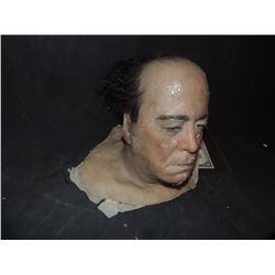 SEVERED ROTTEN BLOODY ZOMBIE HEAD B GRADE 24