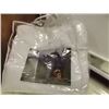 Image 1 : NEW DRAGONSTONE MAGNETIC BLANKET - QUEEN