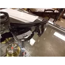 GOGGLES - AOSAFETY - SAFETY GOGGLES - NEW