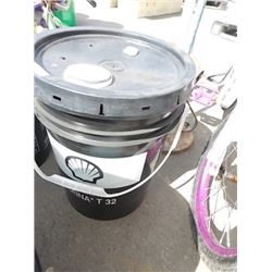 FULL 5 GAL PAIL - SHELL - TOMMA T-32