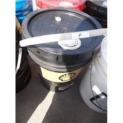 FULL 5 GAL PAIL - SHELL - PELLA A
