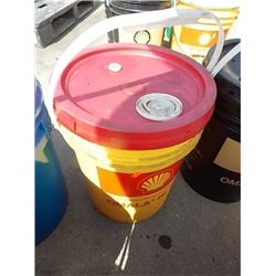 FULL 5 GAL PAIL - SHELL - OMALA RL 460