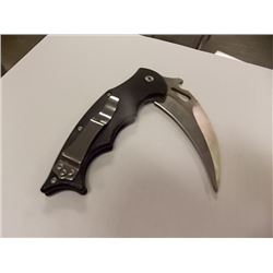 POCKET KNIFE WITH BELT CLIP - NEW
