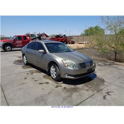 2005 - NISSAN MAXIMA