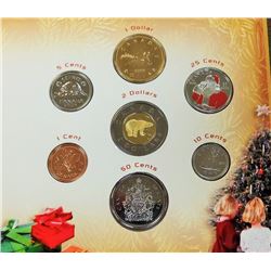 CANADA-2004 HOLIDAY GIFT SET