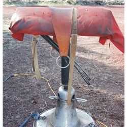 Drawdown Stand saddle draw down stand