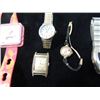 Image 4 : LOT 8 WATCHES HELLO KITTY BULOVA MORE