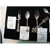 Image 2 : 6 COLLECTIBLE SPOONS SEVERAL STERLING AND MORE