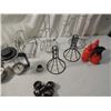 Image 2 : HUGE LOT KITCHEN COLLECTIBLES W@W LOADED