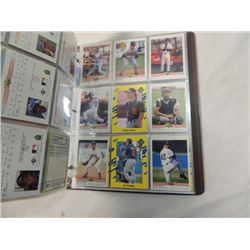 BINDER FULL BASEBALL CARDS AS SHOWN