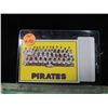 Image 1 : 1967 TOPPS PIRATES TEAM BASEBALL CARD
