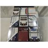 Image 2 : LOT 9 BRADY MANNING FOOTBALL CARDS