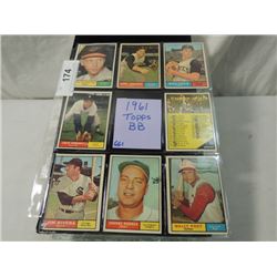 LOT 8 1961 TOPPS BASEBALL SPORTS CARDS