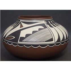 NAVAJO CERAMIC BOWL (SAXON)