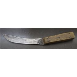 SKINNING KNIFE