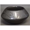 Image 4 : SAN ILDEFONSO POTTERY BOWL (BLUE CORN)