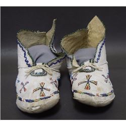 APACHE MOCCASINS