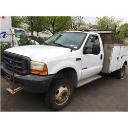 2000 FORD F-550 XL SUPER DUTY, 2 DOOR UTILITY TRUCK, WHITE, VIN # 1FDAF56F94EA97947