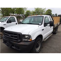 2003 FORD F-350 XL SUPER DUTY, 2 DOOR FLATDECK, WHITE, VIN # 1FDSX34L63EC99247