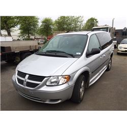 2007 DODGE GRAND CARAVAN, BRAUN COMPANIONVAN, 4 DOOR VAN, GREY, VIN # 1D4GP24R17B229268