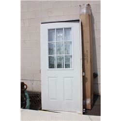 WHITE GLASS HOUSE DOORS & LIGHT BULBS