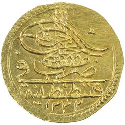 TURKEY: Mustafa IV, 1807-1808, AV 1/2 zeri mahbub (1.20g), Kostantiniye, AH1222 year 1. AU