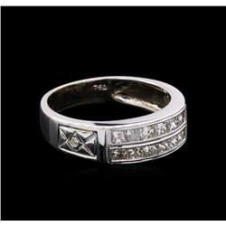 0.75ctw Diamond Ring - 18KT White Gold