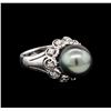 Image 1 : 1.33ctw Pearl and Diamond Ring - 14KT White Gold