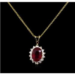 4.47ct Ruby and Diamond Pendant With Chain - 14KT Yellow Gold