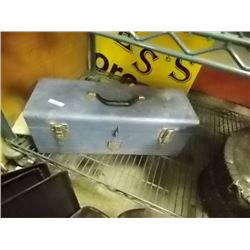 METAL TOOL BOX
