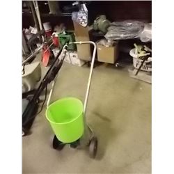 LAWN SEEDER