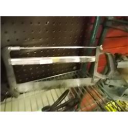 HAND SAW
