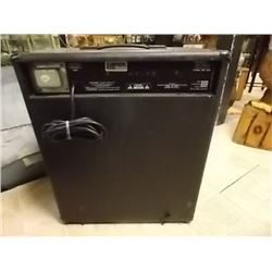 AMP - FENDER - BXA 100 - TYPE PR233 - WORKING