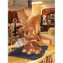 UNIQUE  HAND CRAFTED - VERY DETAILED CARVED EAGLES - TWO EAGLES - TOP EAGLE HAS SALMON IN LEFT TALLO