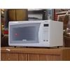 Image 1 : MICROWAVE FROM ESTATE