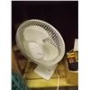 Image 1 : TABLE FAN