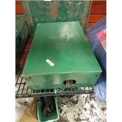 RETRO COLEMAN STOVE - 2 BURNER