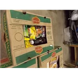 BANANA BOX OF ASSORTED FOODS