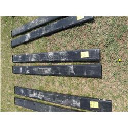 Pair of 6ft fork extensions for skidloader -New
