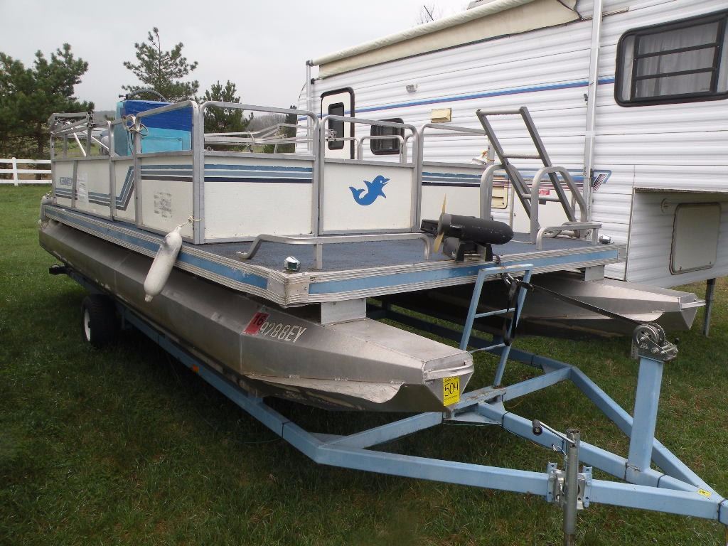 1985 20ft Kennedy pontoon w/25hp Merc & trailer SNKHB20401J485