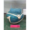 Image 1 : Vintage signed Native lidded pot