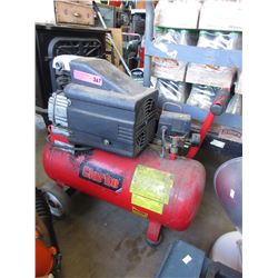 Small Clarke compressor - used