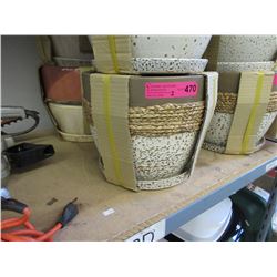 2 New plant pot sets with drip trays