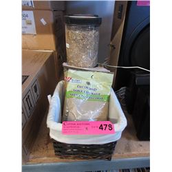 New vase, gravel & decor stand
