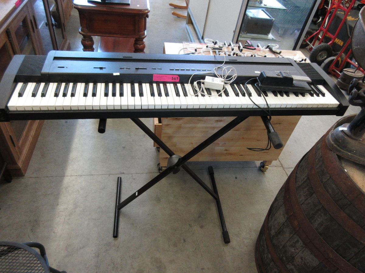 Roland ep 9 digital piano used