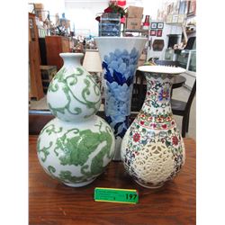 3 Glazed porcelain vases