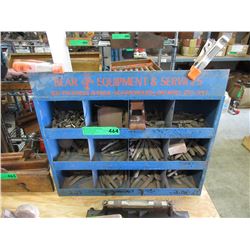 Vintage metal product display unit