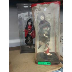 2 Japanese dolls